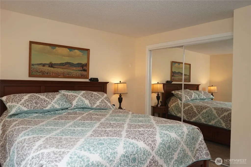 7733 Redstart Drive SE Olympia WA 98513