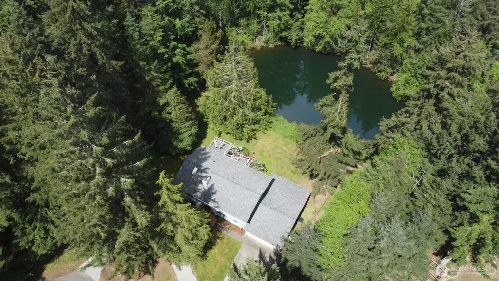 7733 Redstart Drive SE Olympia WA 98513