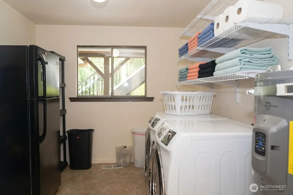 7733 Redstart Drive SE Olympia WA 98513