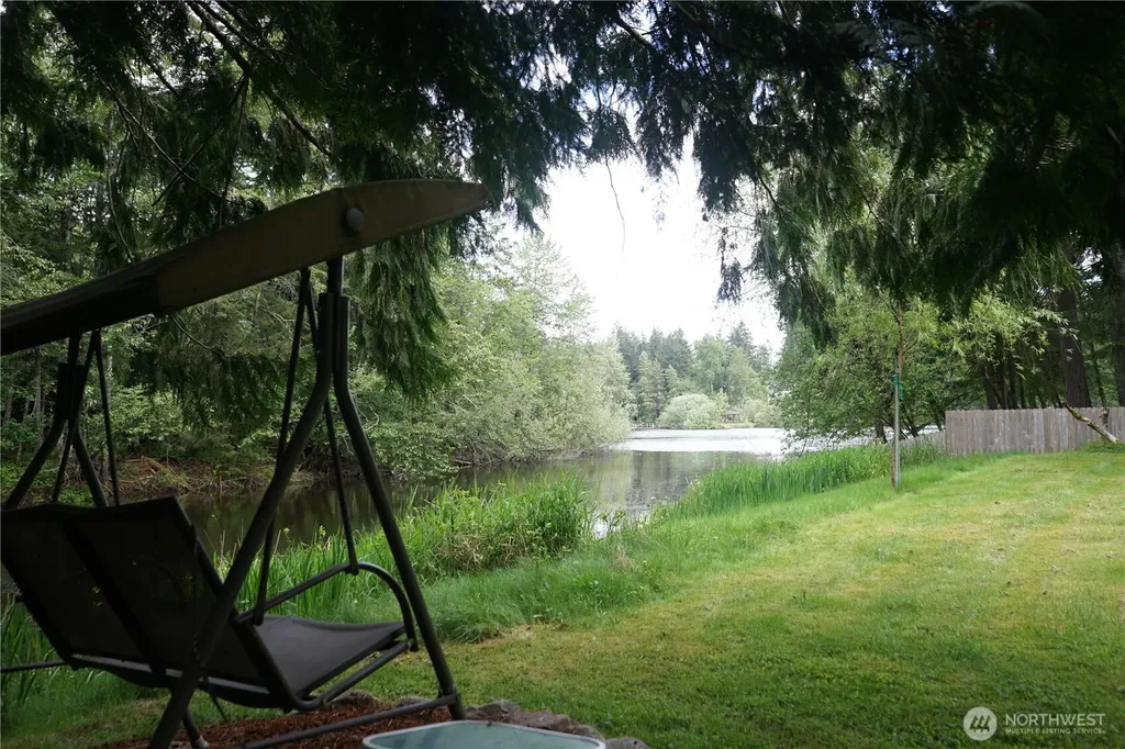 7733 Redstart Drive SE Olympia WA 98513