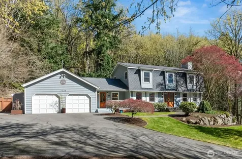 7238 Lakemont Boulevard SE Bellevue WA 98006