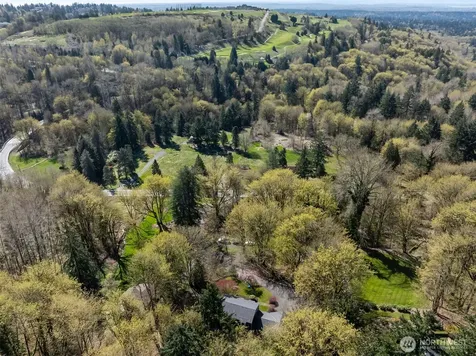 7238 Lakemont Boulevard SE Bellevue WA 98006