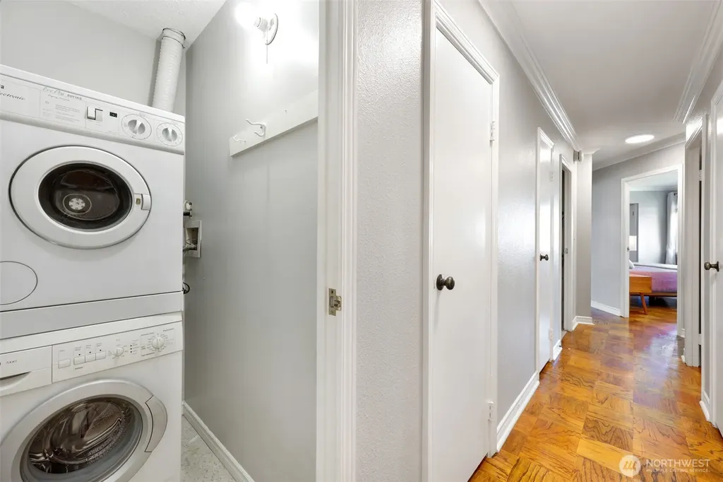 1400 Hubbell Place Seattle WA 98101