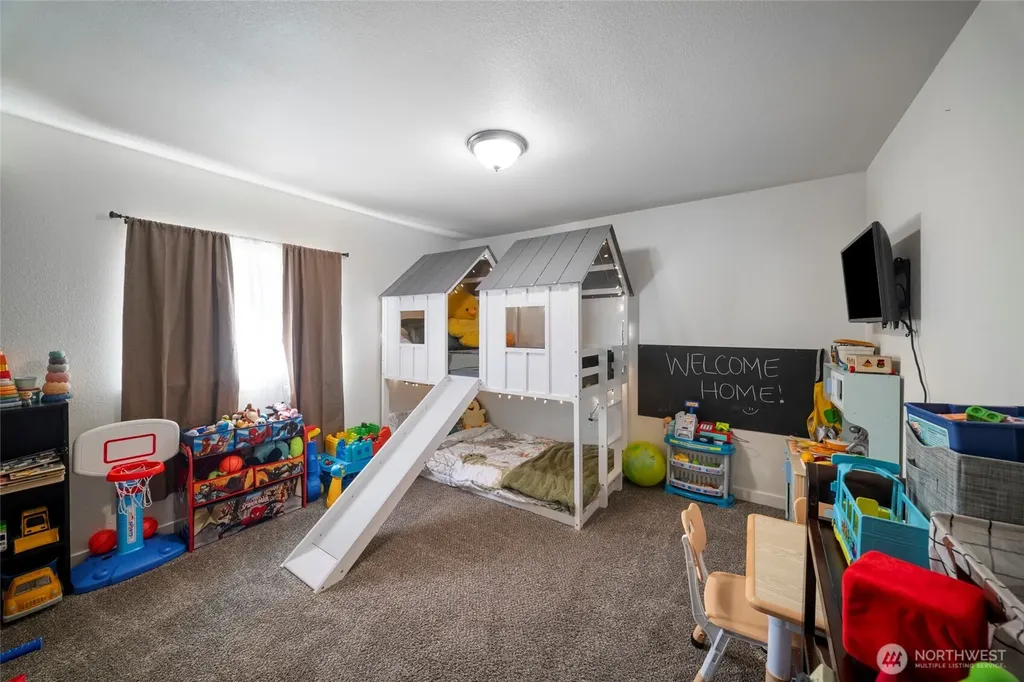 6652 5th Way SE Lacey WA 98503