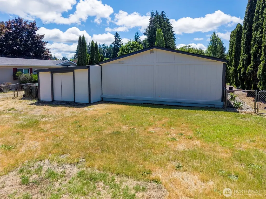 6652 5th Way SE Lacey WA 98503