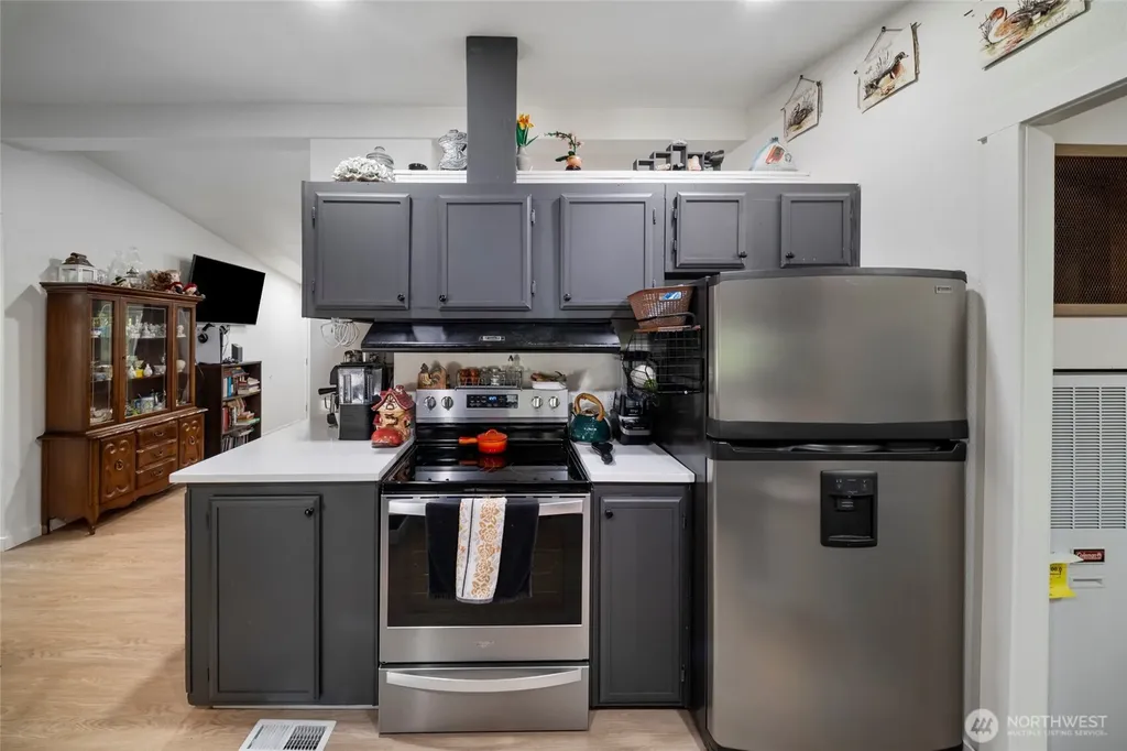 6652 5th Way SE Lacey WA 98503