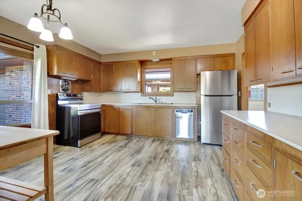 415 S Macleod Avenue Arlington WA 98223