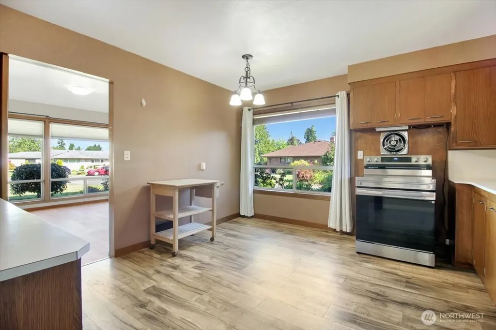 415 S Macleod Avenue Arlington WA 98223