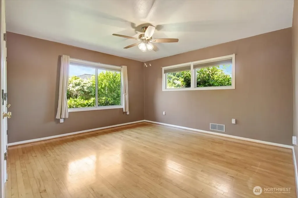 415 S Macleod Avenue Arlington WA 98223