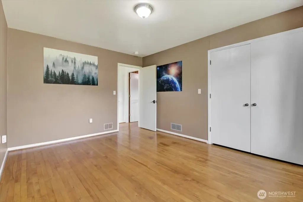 415 S Macleod Avenue Arlington WA 98223