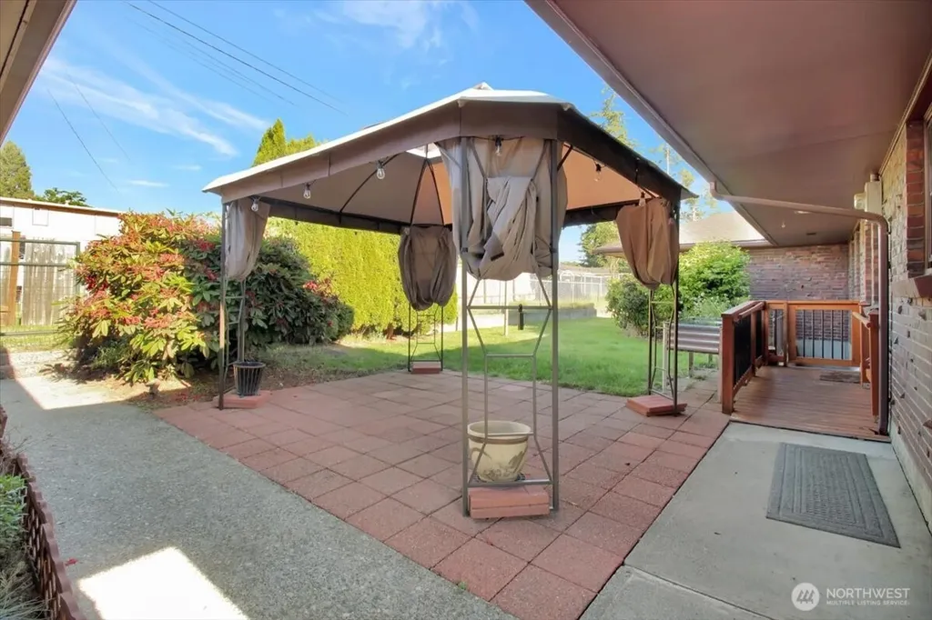 415 S Macleod Avenue Arlington WA 98223