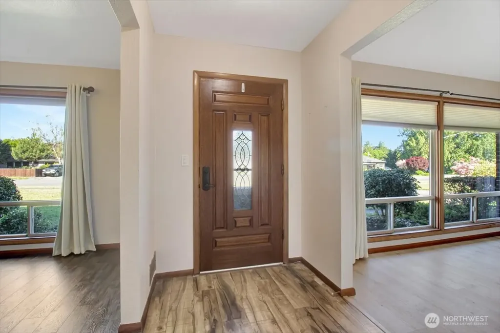 415 S Macleod Avenue Arlington WA 98223