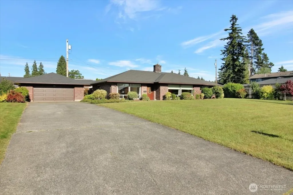 415 S Macleod Avenue Arlington WA 98223
