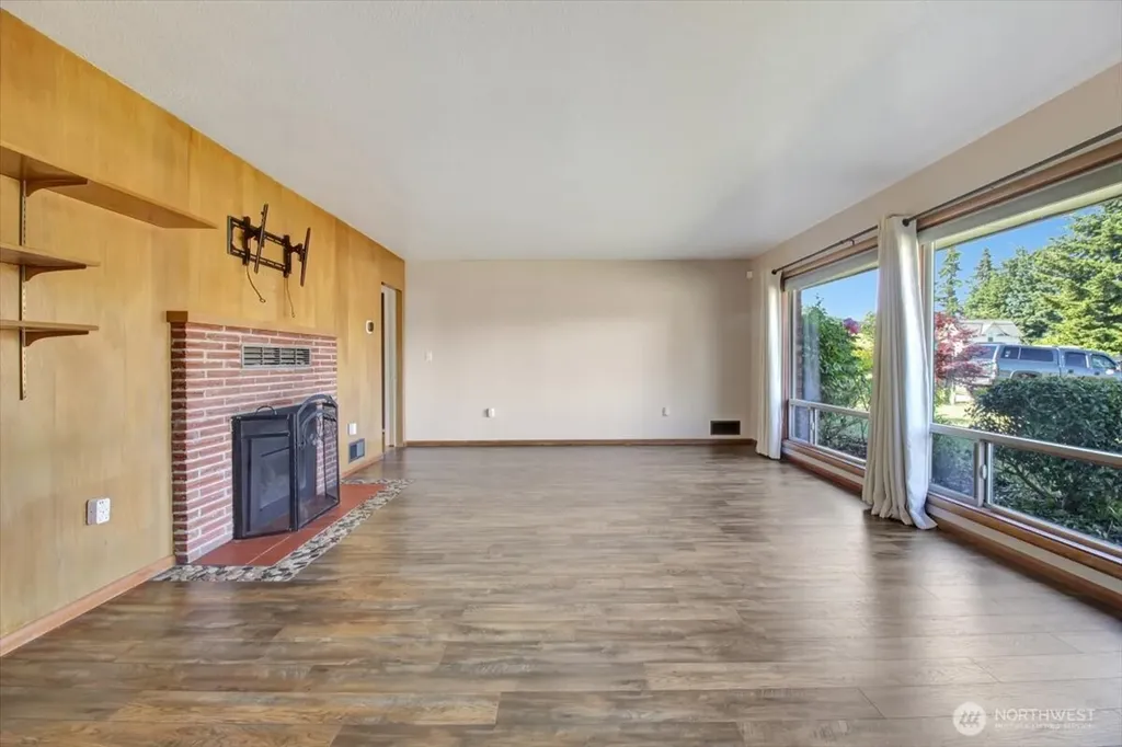 415 S Macleod Avenue Arlington WA 98223