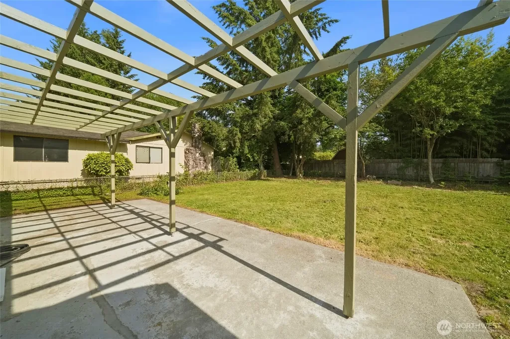 2110 Jackson Avenue NW Olympia WA 98502