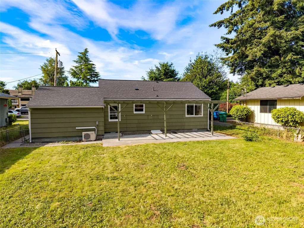 2110 Jackson Avenue NW Olympia WA 98502