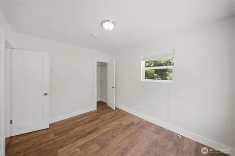 2110 Jackson Avenue NW Olympia WA 98502