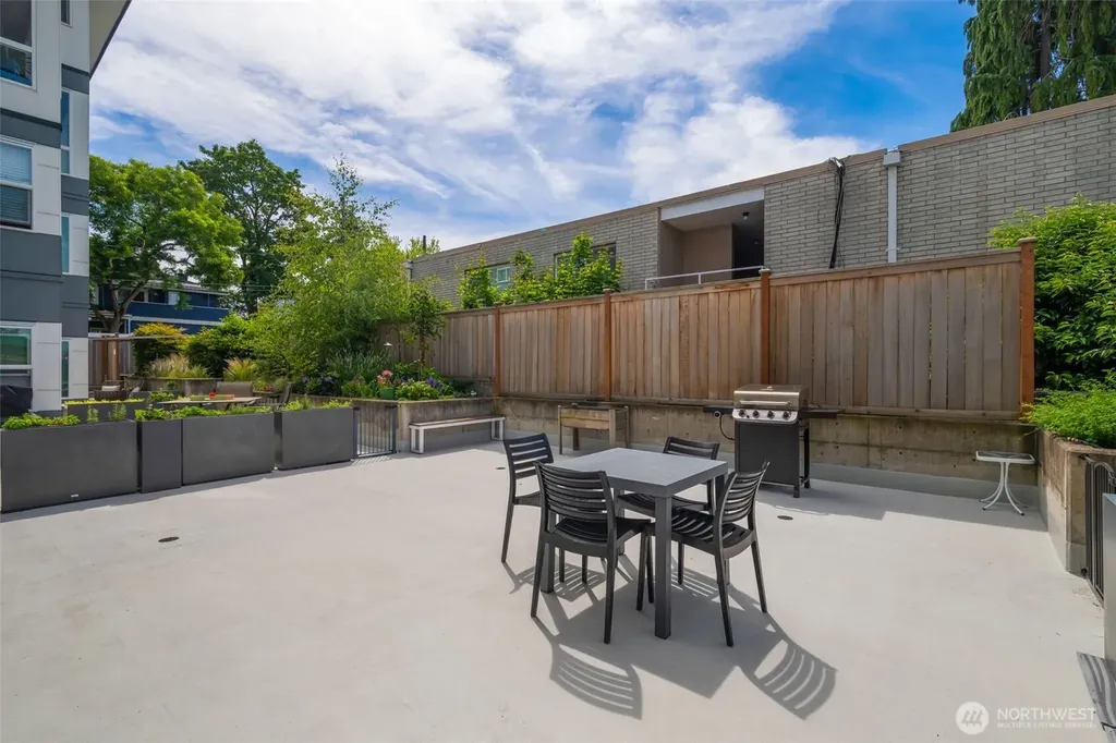 2901 S Jackson Street Seattle WA 98116