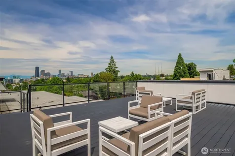 2901 S Jackson Street Seattle WA 98116