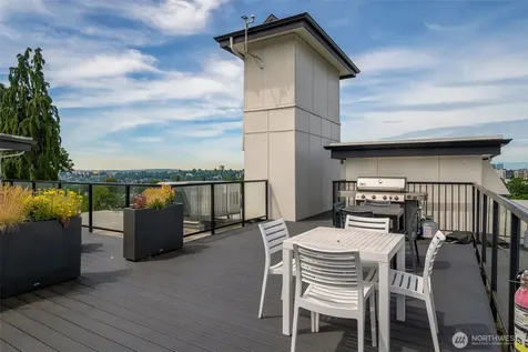 2901 S Jackson Street Seattle WA 98116
