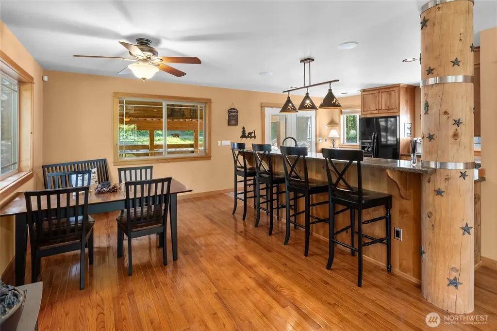 5451 Kachess Lake Road Easton WA 98925