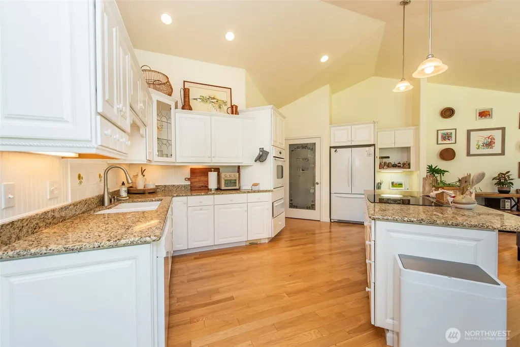 142 Charles Way Sequim WA 98382