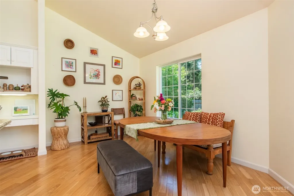 142 Charles Way Sequim WA 98382