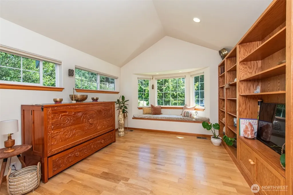 142 Charles Way Sequim WA 98382