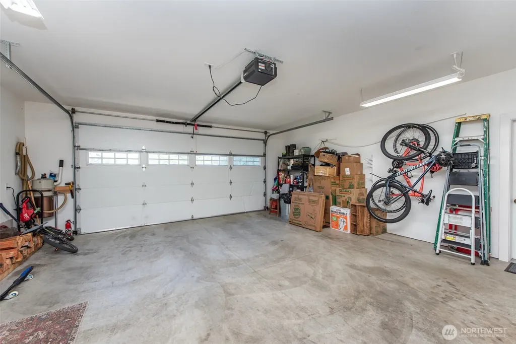 142 Charles Way Sequim WA 98382