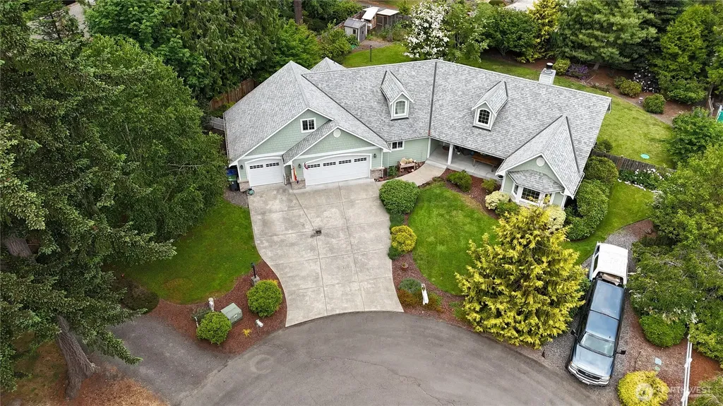 142 Charles Way Sequim WA 98382