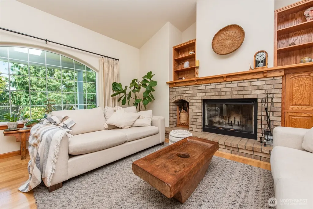 142 Charles Way Sequim WA 98382