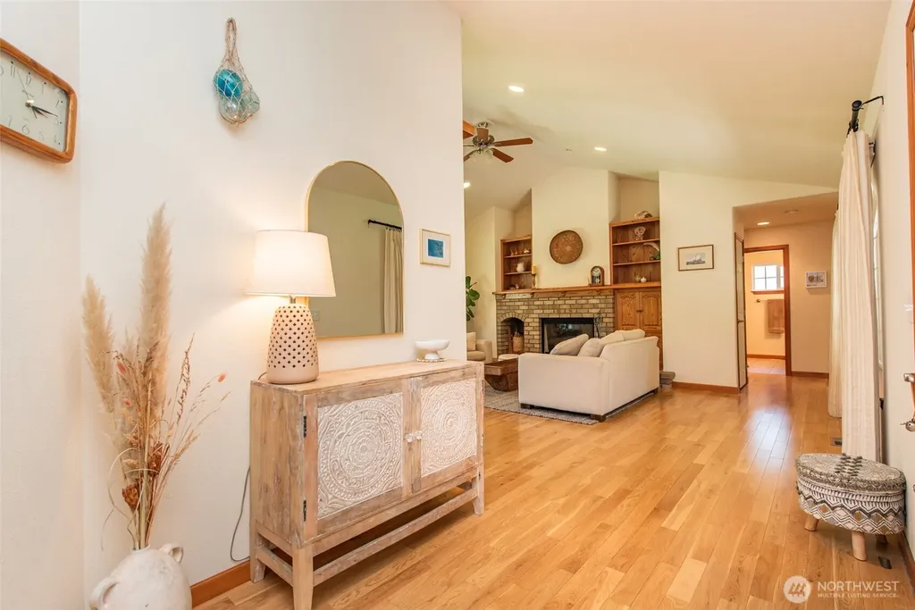 142 Charles Way Sequim WA 98382