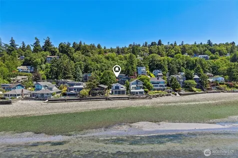 9839 51st Avenue SW Seattle WA 98136