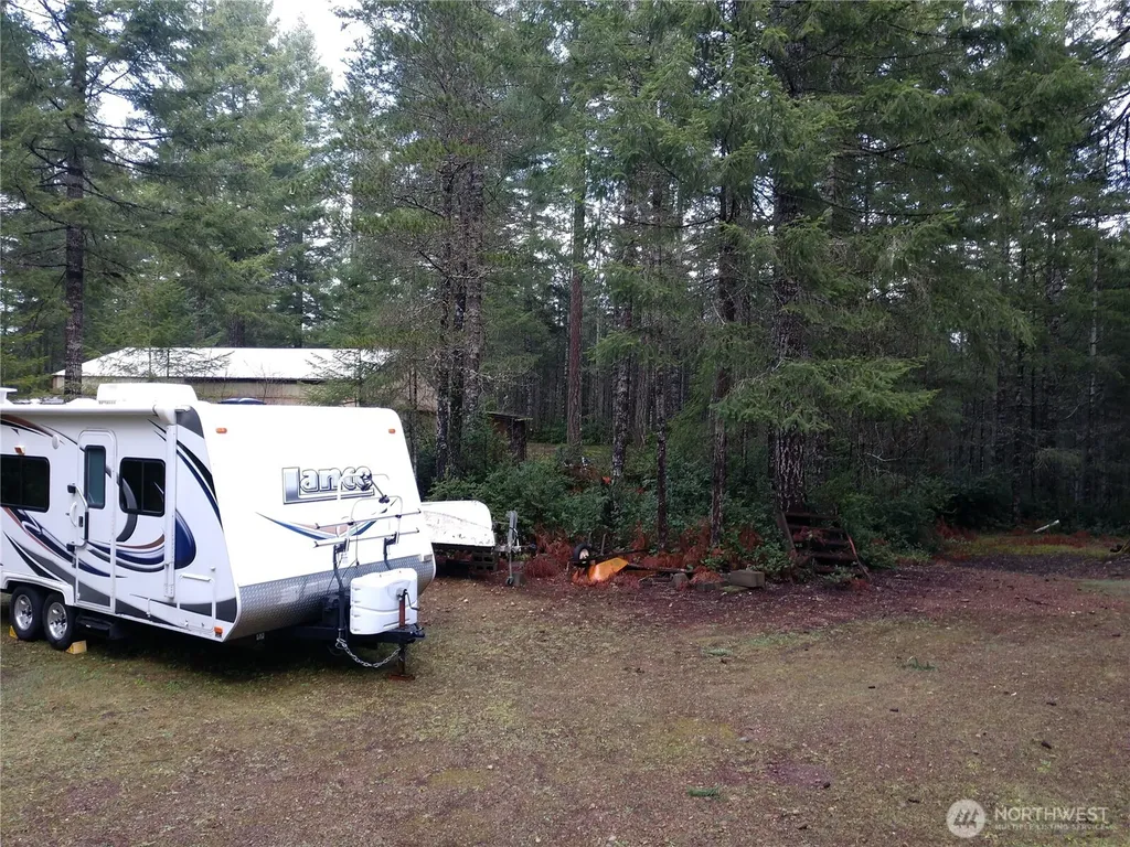 221 NE Madrona Avenue Tahuya WA 98588