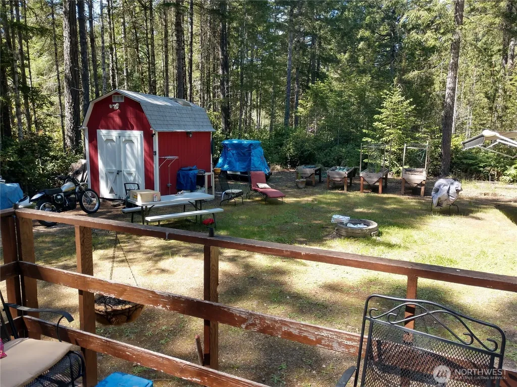 221 NE Madrona Avenue Tahuya WA 98588