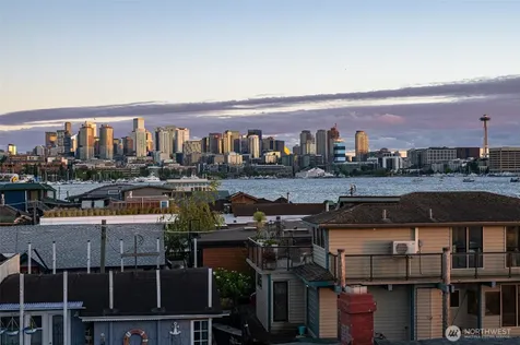2031 Fairview Avenue E Seattle WA 98102