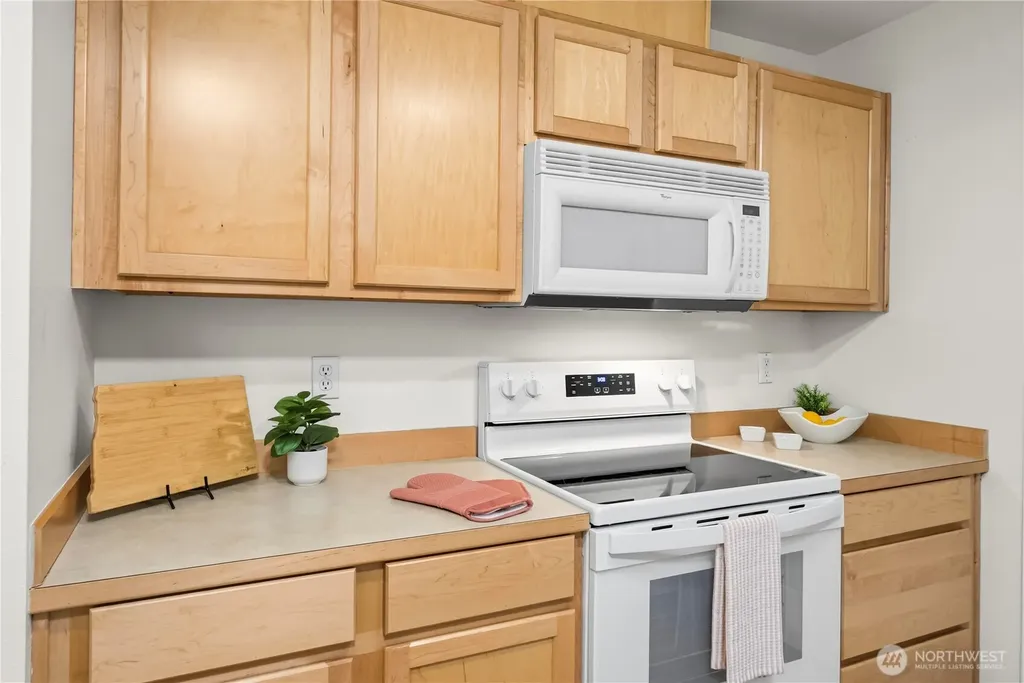 15325 SE 155th Place Renton WA 98058