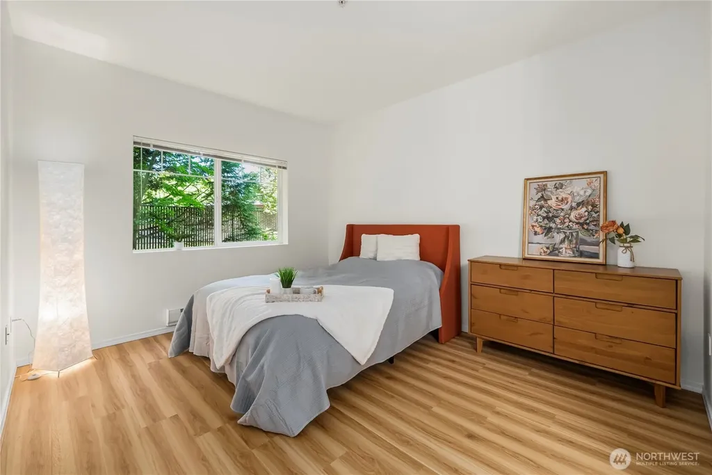 15325 SE 155th Place Renton WA 98058