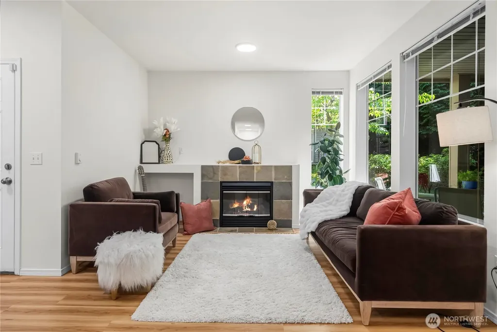 15325 SE 155th Place Renton WA 98058