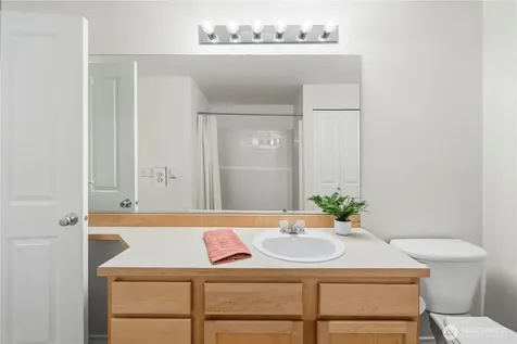 15325 SE 155th Place Renton WA 98058