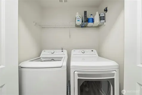 15325 SE 155th Place Renton WA 98058