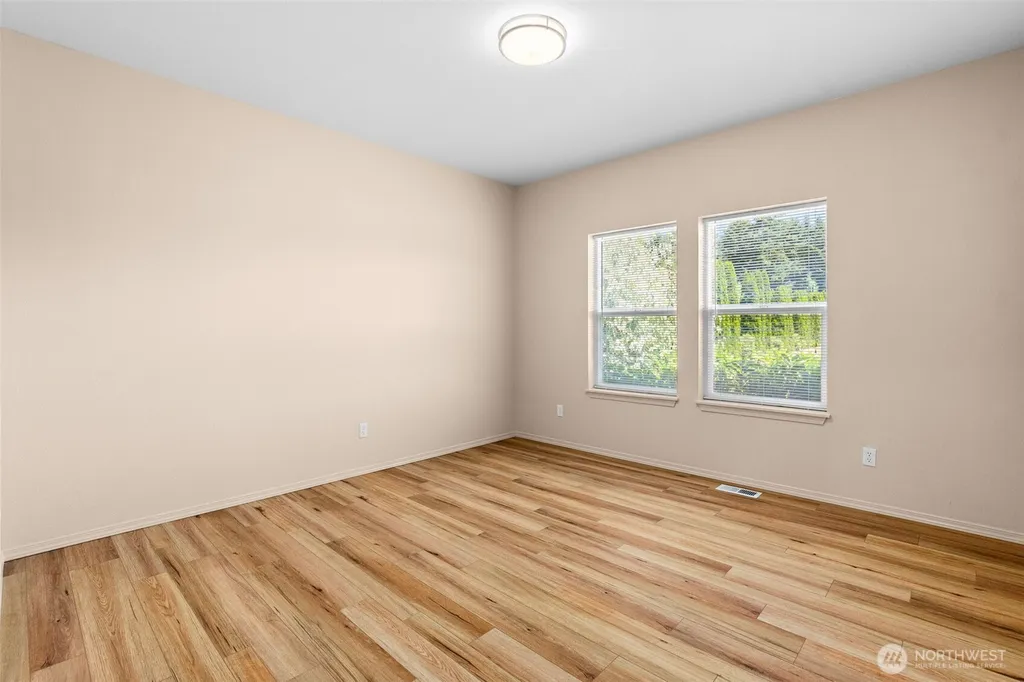 18442 Apricot Street SW Rochester WA 98579