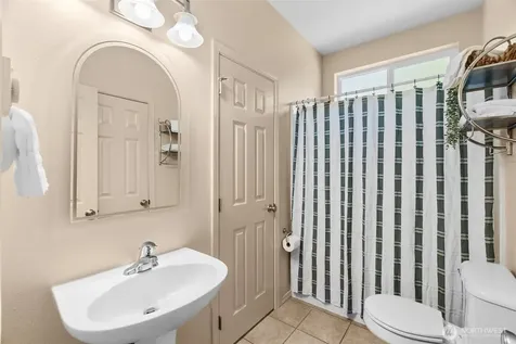 18442 Apricot Street SW Rochester WA 98579
