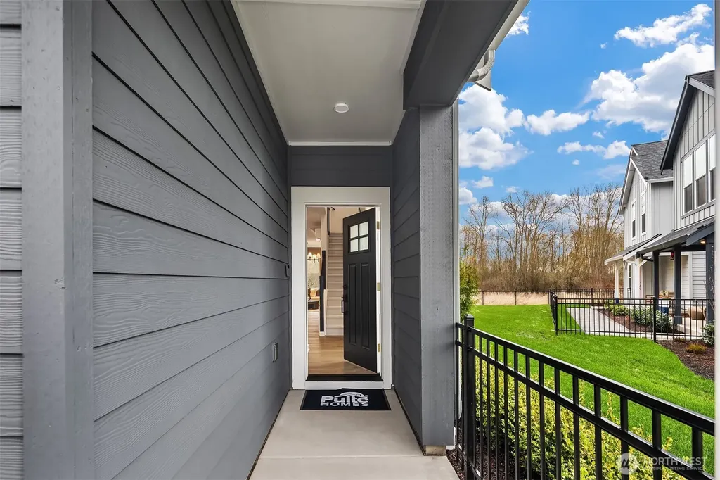 15814 23rd Avenue NE Marysville WA 98271