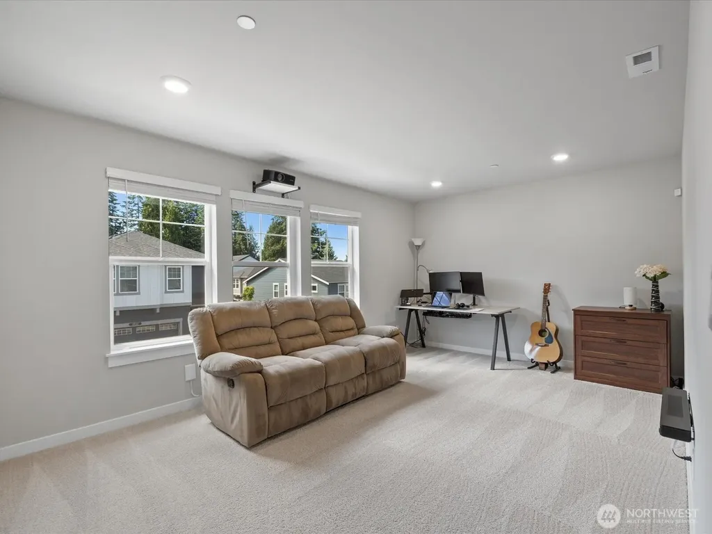 2809 193rd Place SE Bothell WA 98012