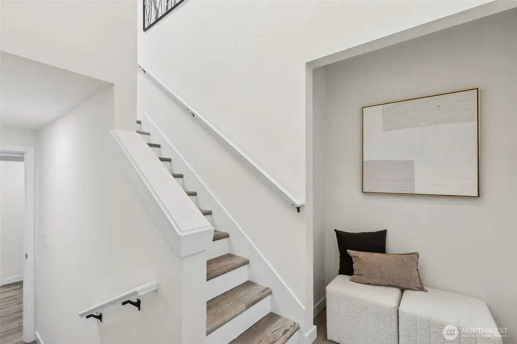 7002 42nd Avenue S Seattle WA 98118