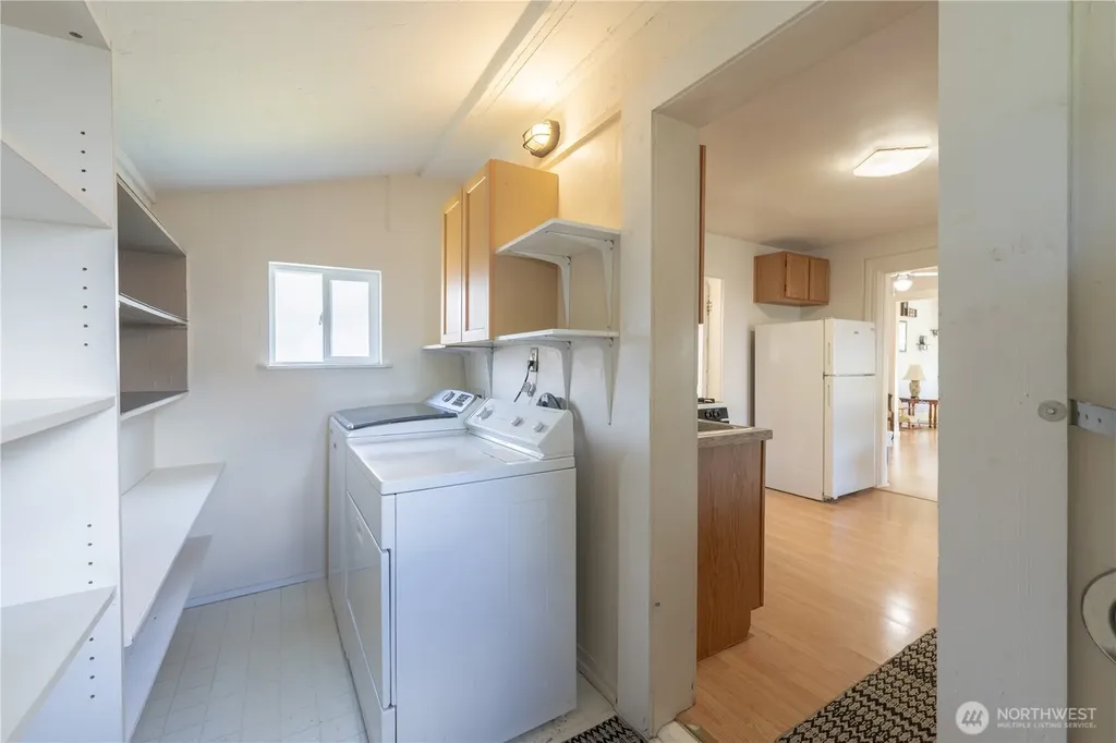 2424 Cleveland Avenue Everett WA 98201