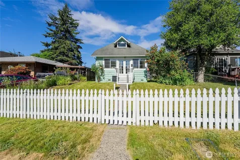 2424 Cleveland Avenue Everett WA 98201