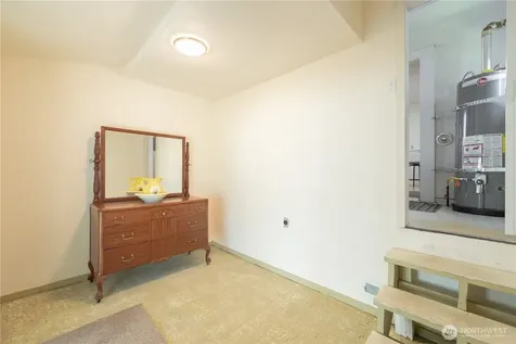 2424 Cleveland Avenue Everett WA 98201