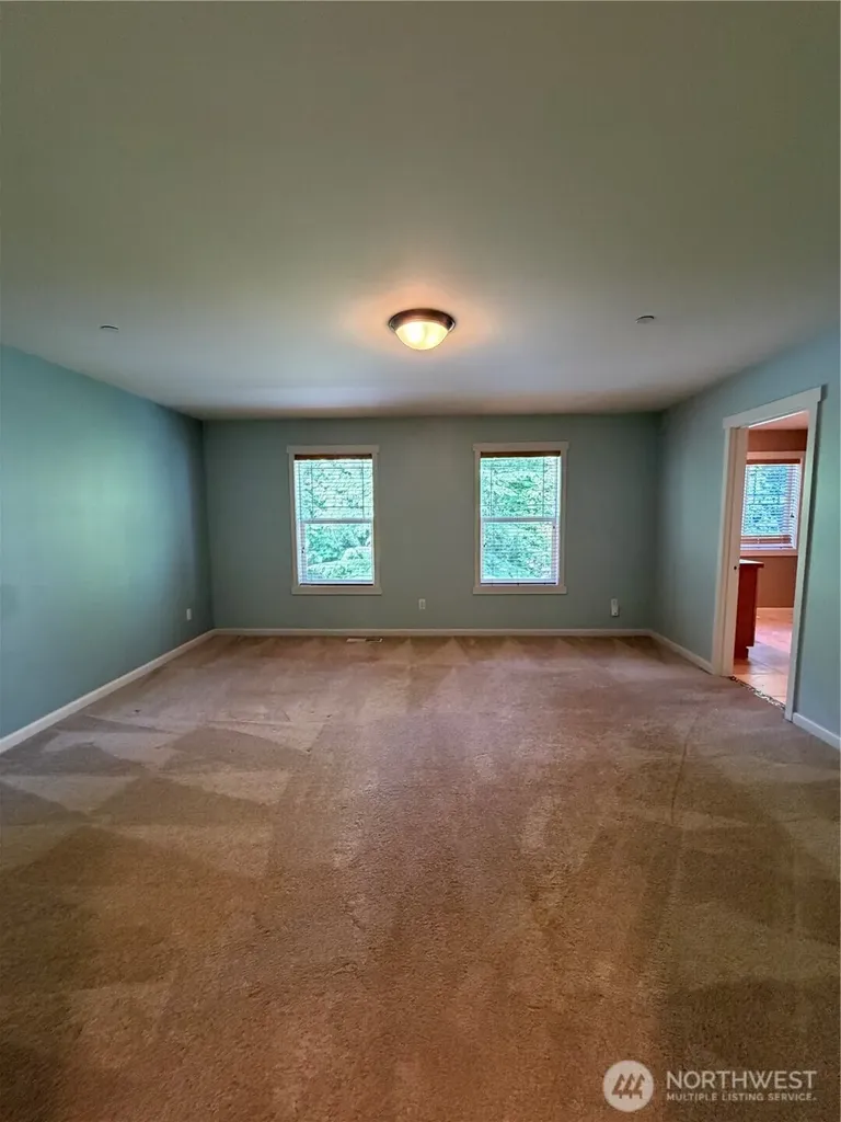 3181 Brown Loop Dupont WA 98327